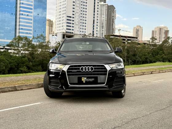 AUDI Q3 2.0 TFSI AMBIENTE QUATTRO 4P GASOLINA S TRONIC