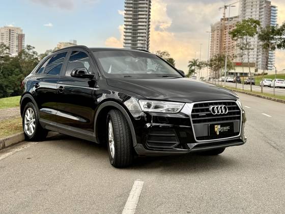 AUDI Q3 2.0 TFSI AMBIENTE QUATTRO 4P GASOLINA S TRONIC