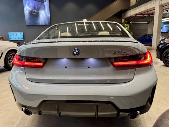 BMW 330e 2.0 16V TURBO HÍBRIDO M SPORT AUTOMÁTICO
