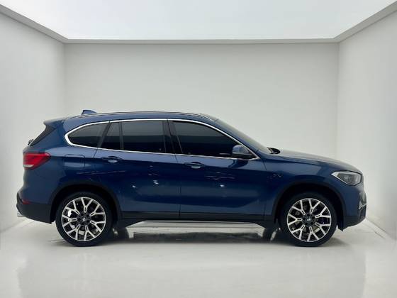 BMW X1 2.0 16V TURBO ACTIVEFLEX SDRIVE20I X-LINE PLUS 4P AUTOMÁTICO