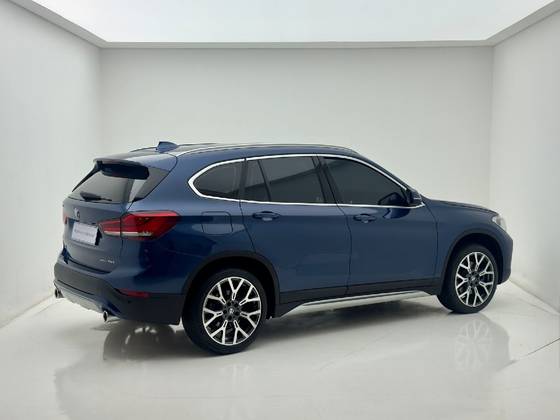 BMW X1 2.0 16V TURBO ACTIVEFLEX SDRIVE20I X-LINE PLUS 4P AUTOMÁTICO