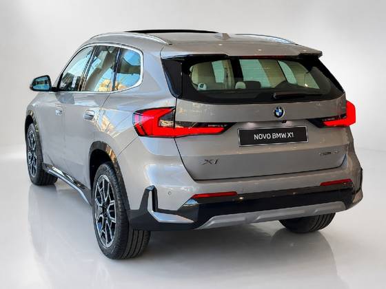BMW X1 2.0 16V TURBO GASOLINA SDRIVE20I X-LINE STEPTRONIC