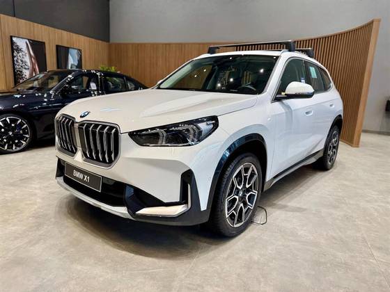 BMW X1 2.0 16V TURBO GASOLINA SDRIVE20I X-LINE STEPTRONIC