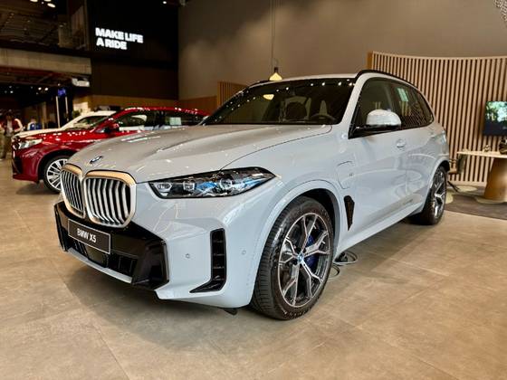 BMW X5 3.0 I6 TURBO HÍBRIDO XDRIVE50E M SPORT AUTOMÁTICO