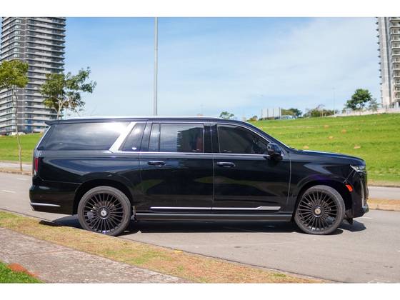 CADILLAC ESCALADE 6.2 V8 GASOLINA ESV PREMIUM LUXURY 4WD AUTOMÁTICO