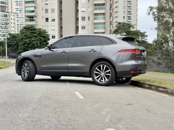 JAGUAR F-PACE 2.0 16V INGENIUM PRESTIGE AWD 4P AUTOMÁTICO