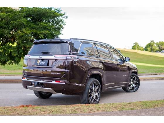 JEEP COMMANDER 2.0 TD380 TURBO DIESEL OVERLAND AT9