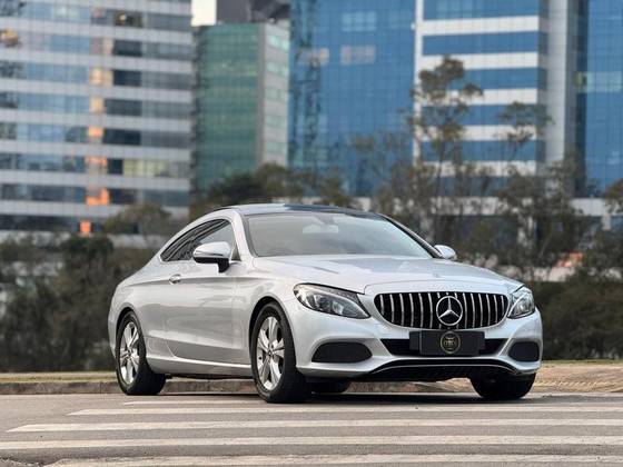 MERCEDES-BENZ C 180 1.6 CGI GASOLINA AVANTGARDE COUPÉ 9G-TRONIC