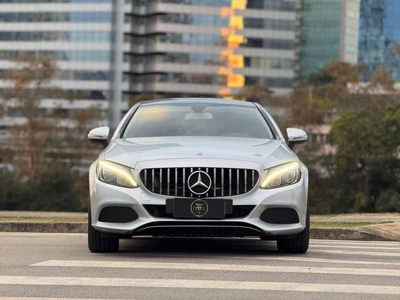 MERCEDES-BENZ C 180 1.6 CGI GASOLINA AVANTGARDE COUPÉ 9G-TRONIC