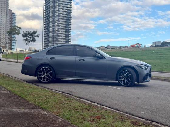 MERCEDES-BENZ C 300 2.0 EQ BOOST HÍBRIDO AMG LINE 9G-TRONIC