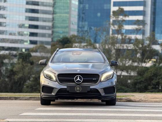 MERCEDES-BENZ GLA 45 AMG 2.0 16V TURBO GASOLINA 4P AUTOMÁTICO