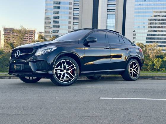 MERCEDES-BENZ GLE 400 3.0 V6 GASOLINA NIGHT COUPÉ 4MATIC 9G-TRONIC