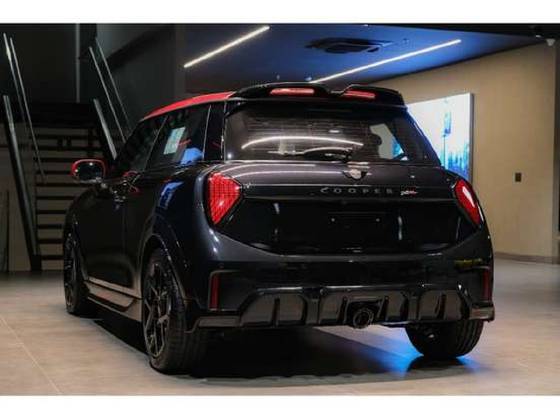 MINI COOPER 2.0 16V TWINPOWER GASOLINA JOHN COOPER WORKS 2P STEPTRONIC