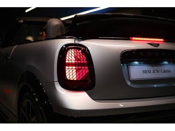 MINI COOPER 2.0 16V TWINPOWER GASOLINA JOHN COOPER WORKS CABRIO STEPTRONIC