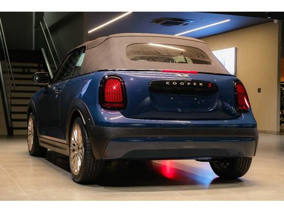 MINI COOPER 2.0 16V TWINPOWER GASOLINA S CABRIO STEPTRONIC