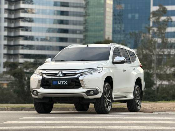 MITSUBISHI PAJERO SPORT 2.4 16V MIVEC TURBO DIESEL HPE AWD AUTOMÁTICO