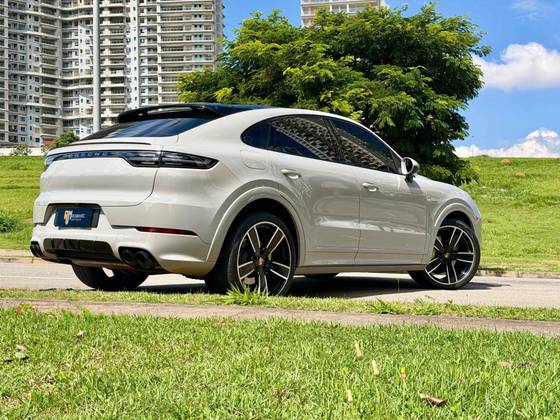 PORSCHE CAYENNE 3.0 V6 E-HYBRID COUPÉ AWD TIPTRONIC S