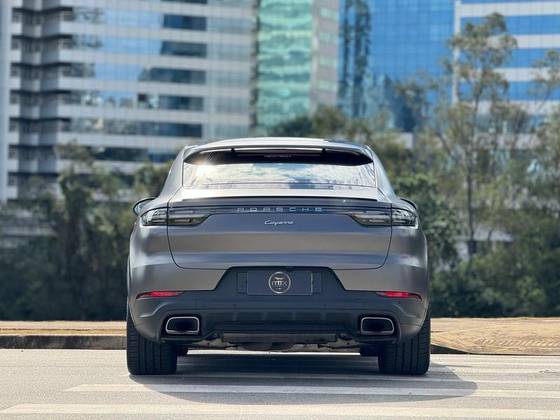 PORSCHE CAYENNE 3.0 V6 E-HYBRID COUPÉ PLATINUM EDITION AWD TIPTRONIC S
