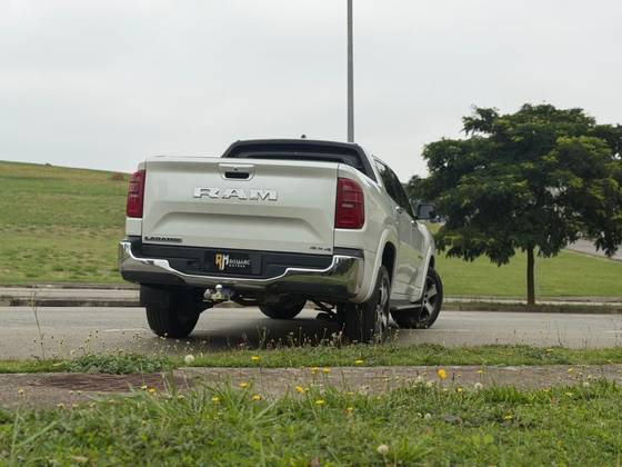 RAM RAMPAGE 2.0 TURBO DIESEL LARAMIE 4X4 AUTOMÁTICO