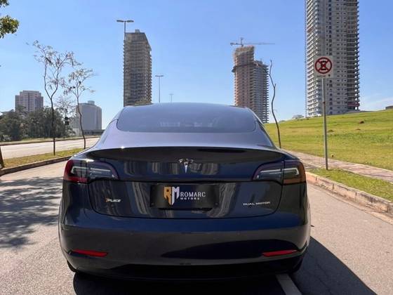 TESLA MODEL 3 ELÉTRICO AWD LONG RANGE PERFORMANCE