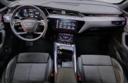 
										AUDI E-TRON ELÉTRICO SPORTBACK PERFORMANCE BLACK QUATTRO cheio									
