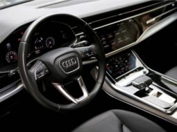 
										AUDI Q8 3.0 TFSI GASOLINA PERFORMANCE QUATTRO TIPTRONIC cheio									