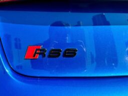 
										AUDI RS6 4.0 AVANT V8 32V BI-TURBO GASOLINA 4P TIPTRONIC cheio									