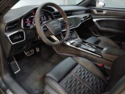 
										AUDI RS6 4.0 AVANT V8 TWINTURBO MHEV TIPTRONIC cheio									