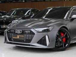 
										AUDI RS6 4.0 AVANT V8 TWINTURBO MHEV TIPTRONIC cheio									