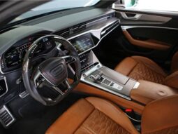 
										AUDI RS6 4.0 AVANT V8 TWINTURBO MHEV TIPTRONIC cheio									