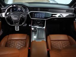 
										AUDI RS6 4.0 AVANT V8 TWINTURBO MHEV TIPTRONIC cheio									