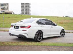 
										BMW 320i 2.0 16V TURBO FLEX M SPORT AUTOMÁTICO cheio									