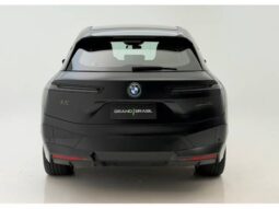 
										BMW iX ELÉTRICO M60 cheio									
