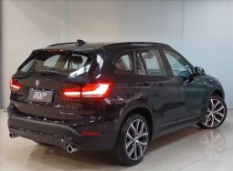 
										BMW X1 2.0 16V TURBO ACTIVEFLEX SDRIVE20I GP PLUS 4P AUTOMÁTICO cheio									