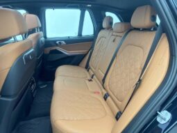 
										BMW X5 3.0 I6 TURBO HÍBRIDO XDRIVE50E M SPORT AUTOMÁTICO cheio									