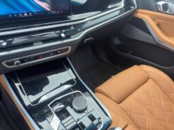 
										BMW X5 3.0 I6 TURBO HÍBRIDO XDRIVE50E M SPORT AUTOMÁTICO cheio									