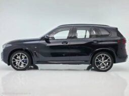 
										BMW X5 3.0 I6 TURBO HÍBRIDO XDRIVE50E M SPORT AUTOMÁTICO cheio									