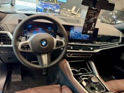 
										BMW X6 3.0 TWINPOWER GASOLINA XDRIVE40I M SPORT AUTOMÁTICO cheio									