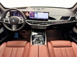 
										BMW X7 4.4 V8 GASOLINA M60i STEPTRONIC cheio									