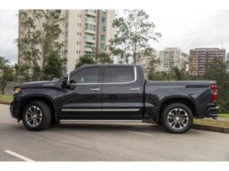
										CHEVROLET SILVERADO 5.3 V8 GASOLINA 1500 HIGH COUNTRY 4X4 AUTOMÁTICO cheio									