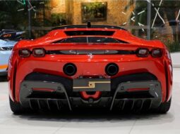 FERRARI SF90 4.0 V8 TURBO PHEV STRADALE F1-DCT