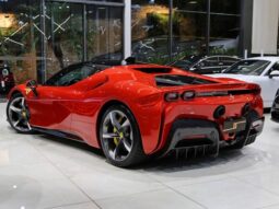 FERRARI SF90 4.0 V8 TURBO PHEV STRADALE F1-DCT