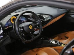 
										FERRARI SF90 4.0 V8 TURBO PHEV STRADALE F1-DCT cheio									