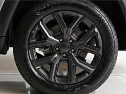 
										JEEP COMMANDER 1.3 T270 TURBO FLEX LONGITUDE AT6 cheio									