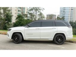 
										JEEP COMMANDER 1.3 T270 TURBO FLEX OVERLAND AT6 cheio									