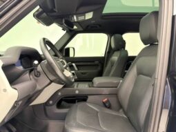 
										LAND ROVER DEFENDER 3.0 D300 TURBO DIESEL MHEV 110 X-DYNAMIC SE AWD AUTOMÁTICO cheio									