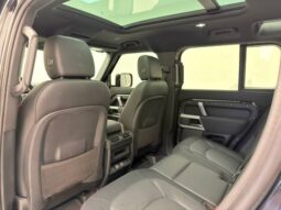
										LAND ROVER DEFENDER 3.0 D300 TURBO DIESEL MHEV 110 X-DYNAMIC SE AWD AUTOMÁTICO cheio									