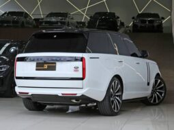 
										LAND ROVER RANGE ROVER 3.0 P510e PHEV HSE AWD AUTOMÁTICO cheio									