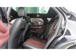 
										LAND ROVER RANGE ROVER EVOQUE 2.0 P250 FLEX R-DYNAMIC HSE AWD AUTOMÁTICO cheio									