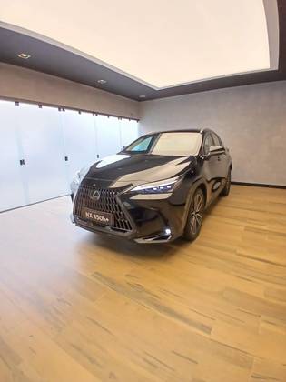 LEXUS NX 450h+ 2.5 PHEV AWD CVT